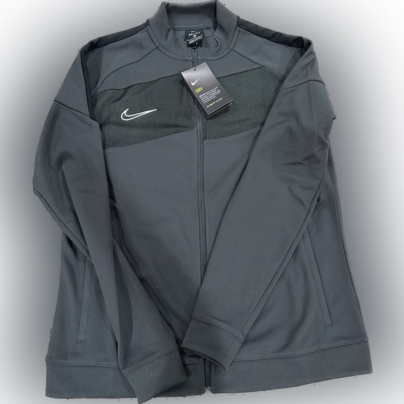 Women sport NIKE jacket - Picture 2 of 5